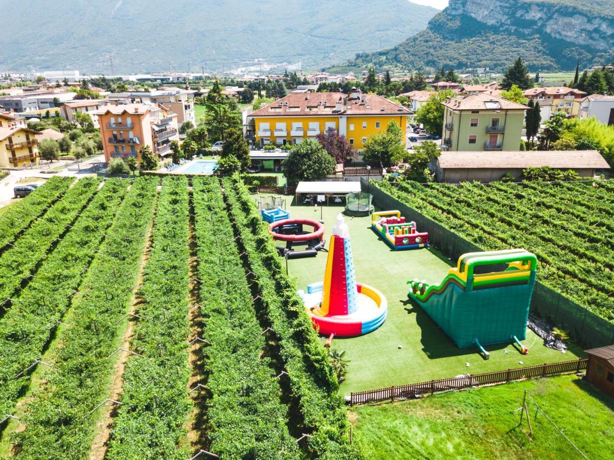 Appartamento Campagnola Piano Terra Con Giardino Privato Kültér fotó